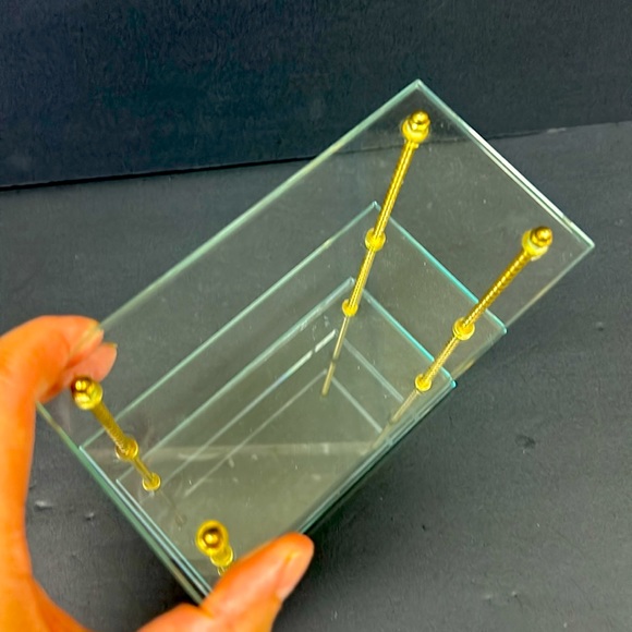Vintage 6 x 3 x 7 “ small 3 shelve  glass and brass miniature display rack - Picture 3 of 8